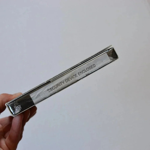 5/$25 Die Another Day 007  DVD - Picture 4 of 4